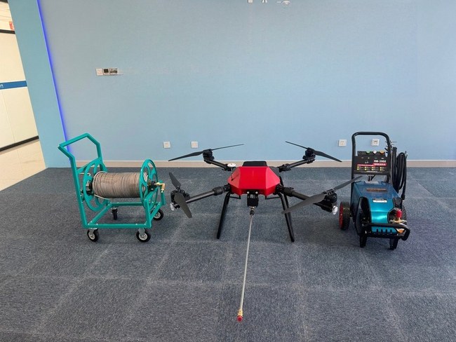 AL001 Pro Cleaning Drone overview 1