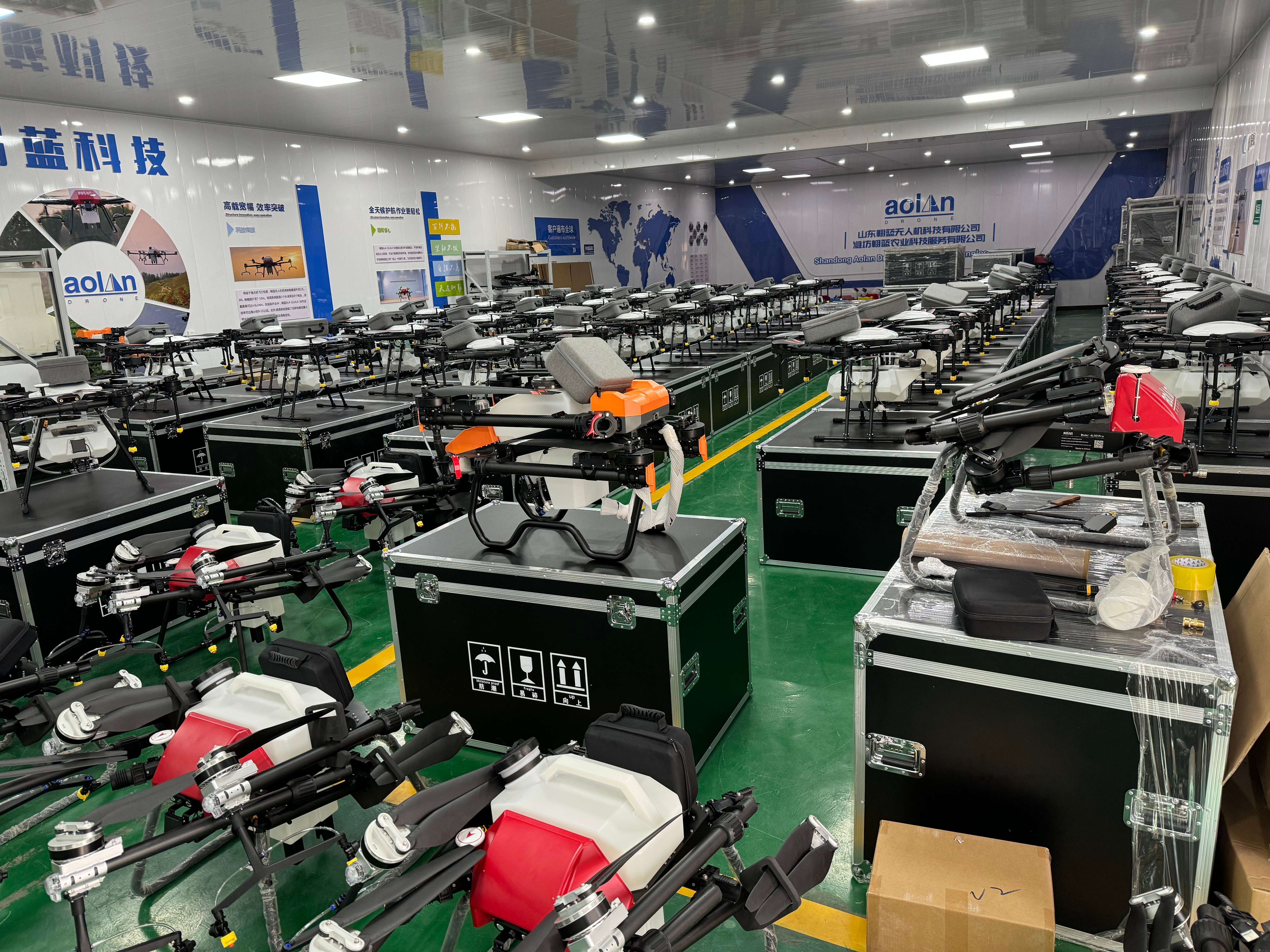 AL001 Pro Cleaning Drone overview 2