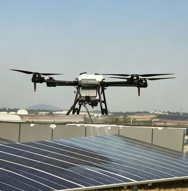 Solar Cleaning Drone overview 1